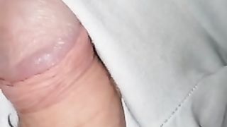Трогаю пенис своего любовника и получаю вселенский кайф