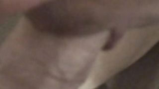 Мужик с большим членом заставил гея сделать минет, и подставить очко на проеб