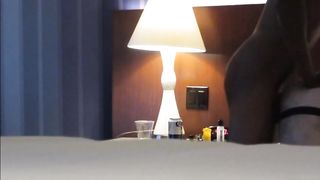 Мальчишник в Вегасе закончился групповым сексом троих друзей