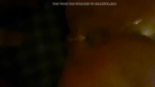 Мужик в женской одежде скачет на члене страстного любовника и получает кремпай