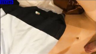 Пацан трахает худощавого друга в анус и снимает видео