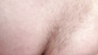 Зрелые друзья обменялись оральными ласками и ебутся в жопу