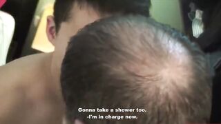 Два старых мужика и парень в порно видео