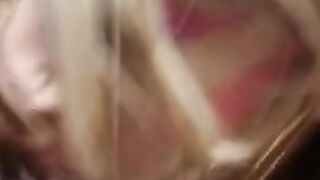 Парень в форме студентки сосет член мужика