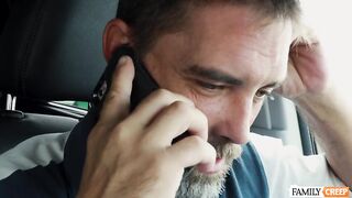 Любовь отчима у пасынку проявляется через еблю жопы