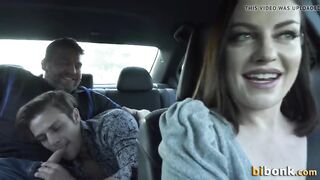 Бисексуальная пара нашла себе третьего партнера для МЖМ секса