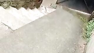 Показал свой черный член, не снимая шорт