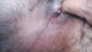 Анус любовника вблизи