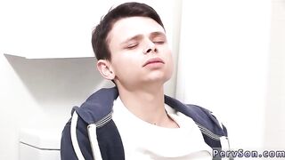 Минет в ванной комнате