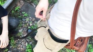 Вышли с другом гулять в лес и он сделал шикарный минет