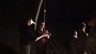 Зрелый мужик ебет молодого парня