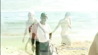 Двое ребят отдыхают за сексом у отеля