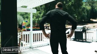 Отчим наказал сына-гея сексом