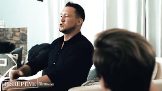 Отчим наказал сына-гея сексом